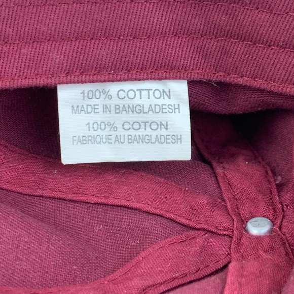 Arizona Coyotes NHL Hat Cap Spellout Paw Strapback Adjustable Maroon Silver - Picture 8 of 8